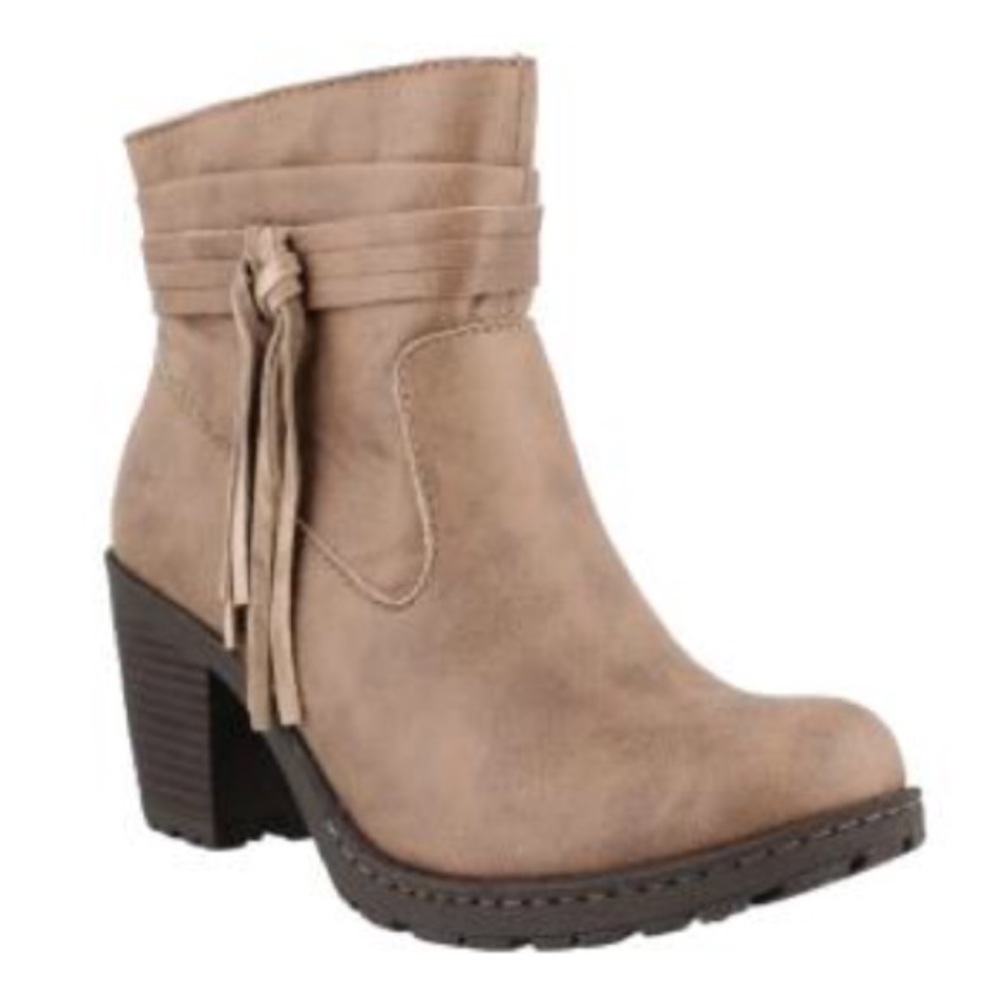 b.o.c. Heeled Ankle Boots, Alicudi Style, size 9.5
